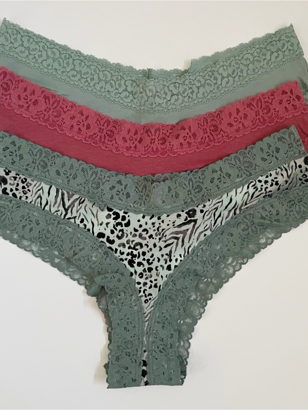 Victoria's Secret Cheeky Panties NWT Size L